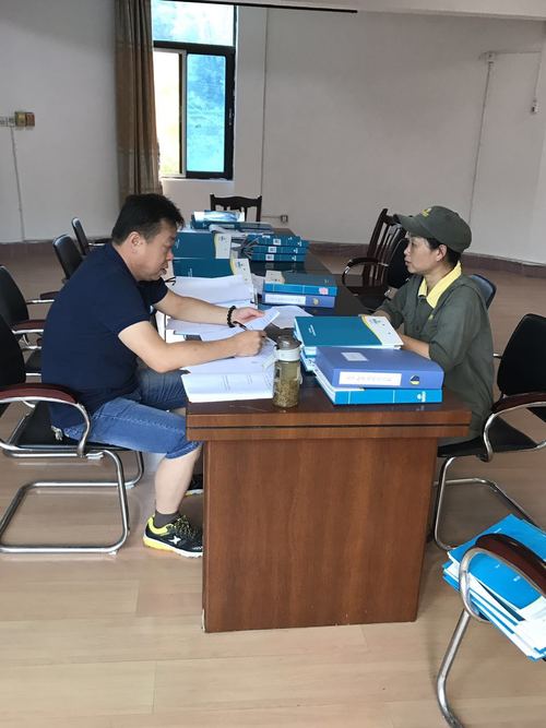 朱桂霞：永安分公司組織開(kāi)展安全生產(chǎn)標(biāo)準(zhǔn)化內(nèi)部考評(píng)工作1.jpg