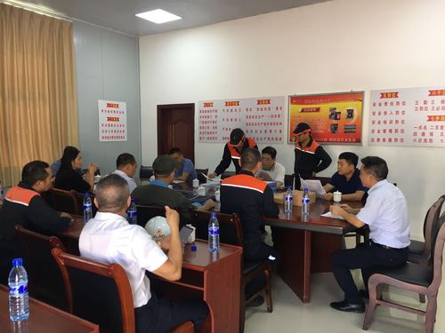 張福隆-福建省政府安委會(huì)安全生產(chǎn)第五巡查組到富興建設(shè)上杭分公司開(kāi)展安全生產(chǎn)延伸巡查.jpg