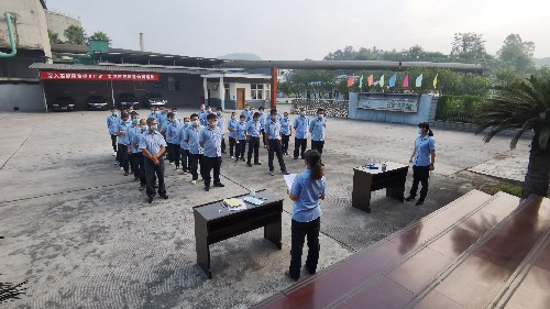永安雙華公司朱達(dá)成：工藝趣味活動(dòng)現(xiàn)場(chǎng)~1.jpg