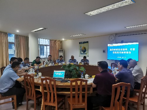 富興建設(shè)公司+譚立�? 省公安廳治安管理總隊(duì)八支隊(duì)支隊(duì)長(zhǎng)陳易純一行到海峽科化富興建設(shè)公司開展安全檢查工~1.jpg