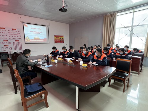 格式工廠富興建設公司 劉俊 鄭慶樟到富興建設上杭黨支部宣講黨的二十大精神2.jpg
