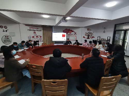 12�?6日，分公司黨委委員、副總經(jīng)理朱廣杰為機關(guān)第一黨支部宣講黨的二十大精神（圖 呂寶鑫）2 [原始大小].jpg